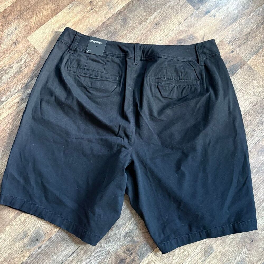Lane Bryant Black Bermuda Shorts 20 NWT Minimalist Classic Preppy Uniform Sporty - Picture 3 of 8